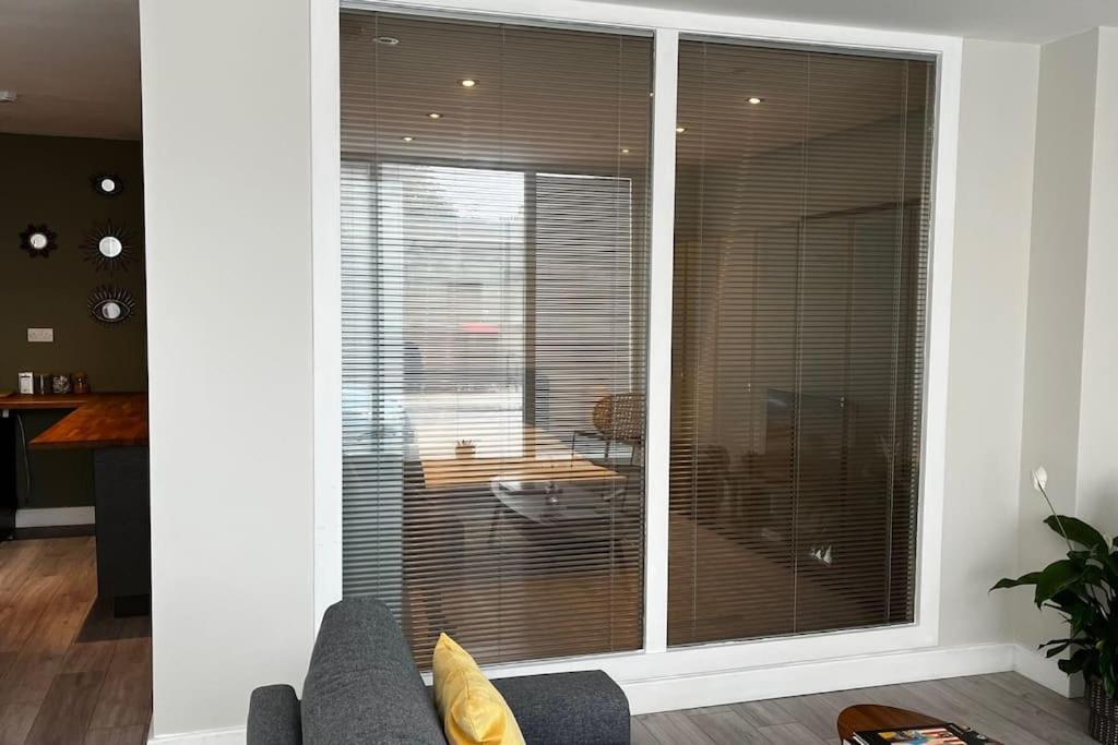 Lovely 1-bedroom In N1 Апартаменты