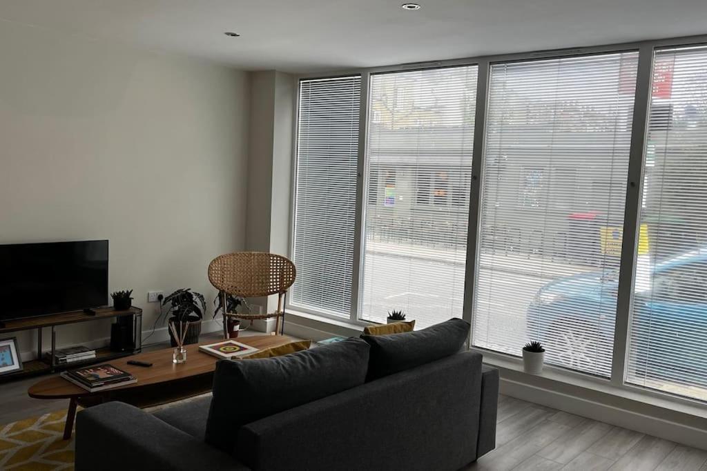 Lovely 1-bedroom In N1 Апартаменты